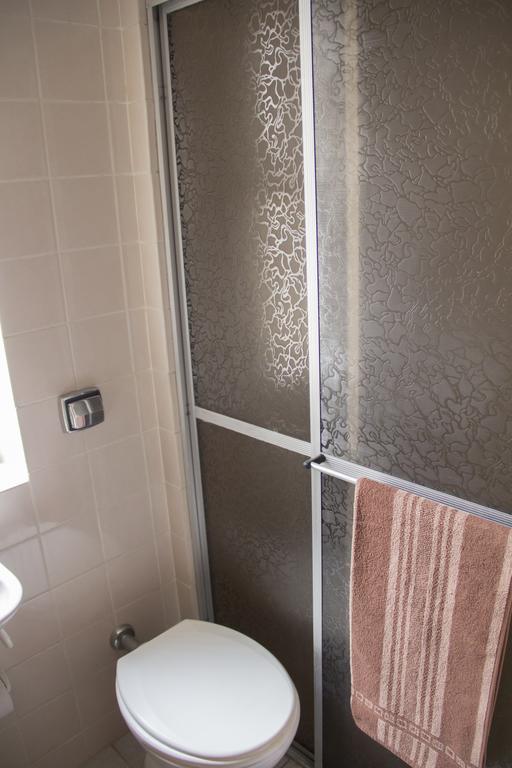 Residencial Vanessa Hotel Curitiba Room photo